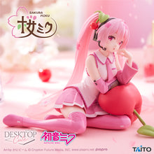 Vocaloid - Sakura Miku - Desktop Cute Figure ~Cherry Cushion ver.~ (Taito)